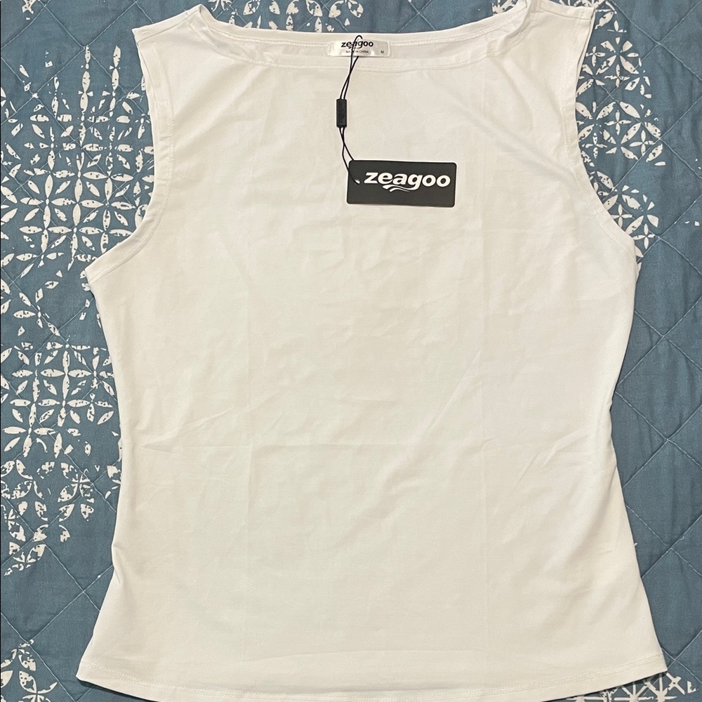 Zeagoo Women's Classic White Tank Top